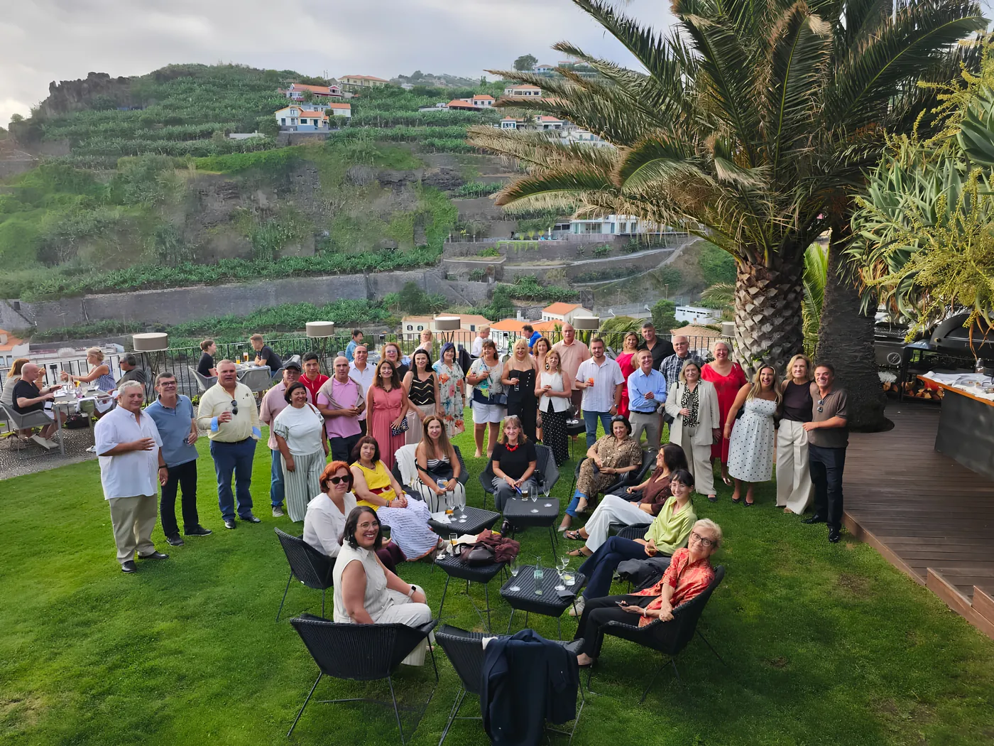 Equipa da Predimed Madeira One na loja do Caniço